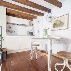 Romantic Loft Porta Venezia Appartamento Milano